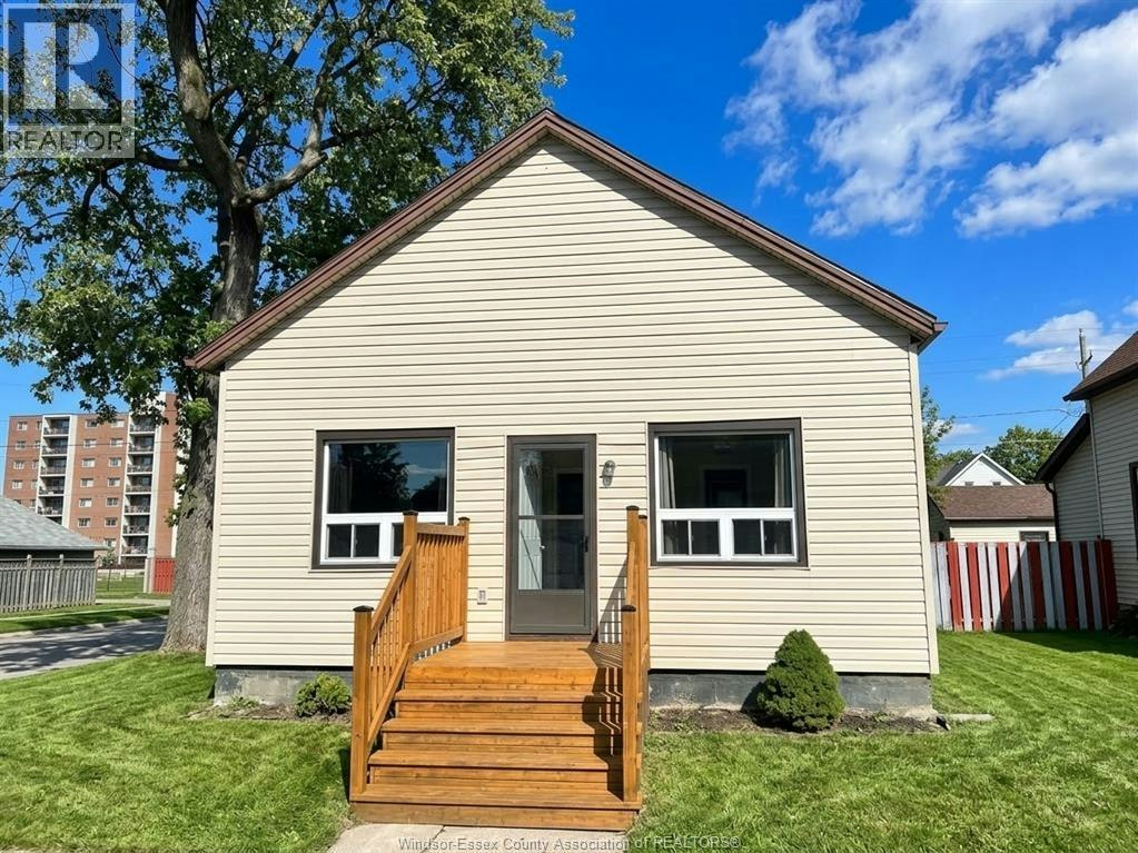 2-304 Parent Avenue, Windsor, ON, N9A 2B8 - 2