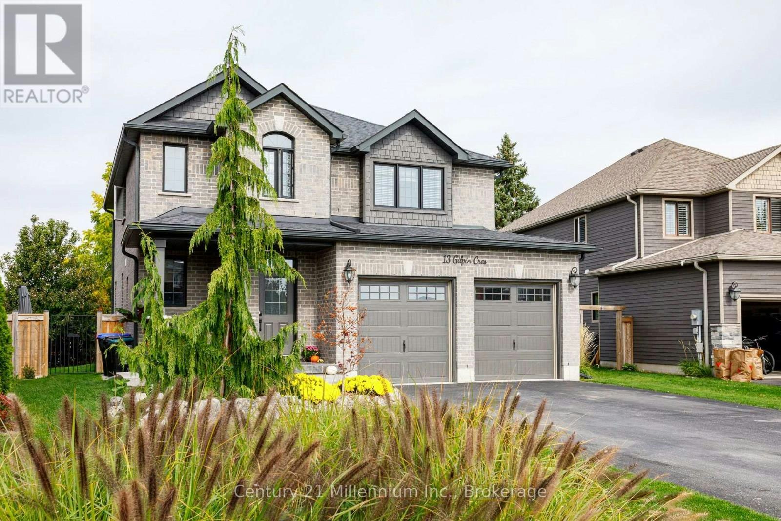 13 Gilpin Crescent, Collingwood, ON, L9Y 0Z2