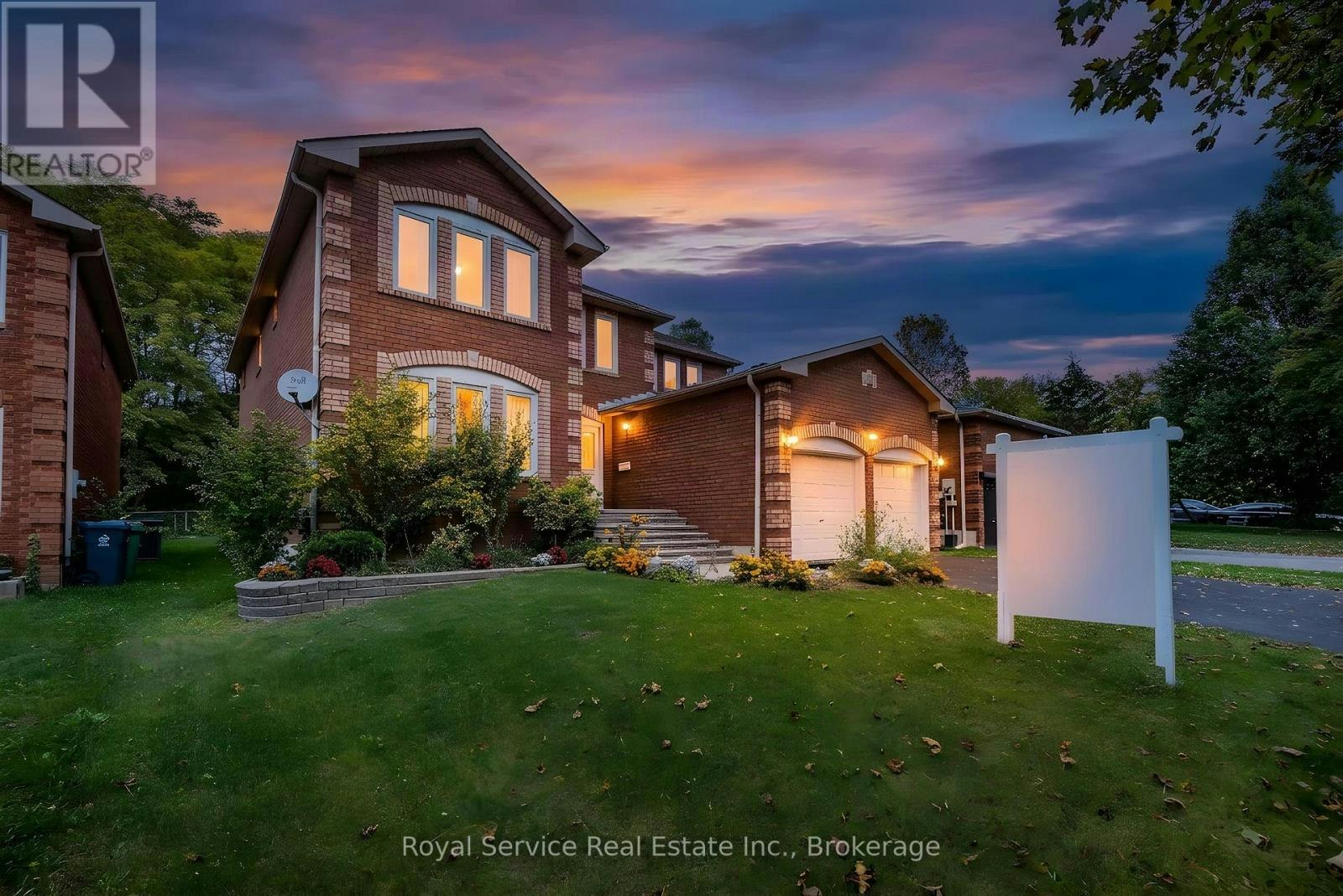 516 Palmtree Crescent, Oshawa, ON, L1K 2H2