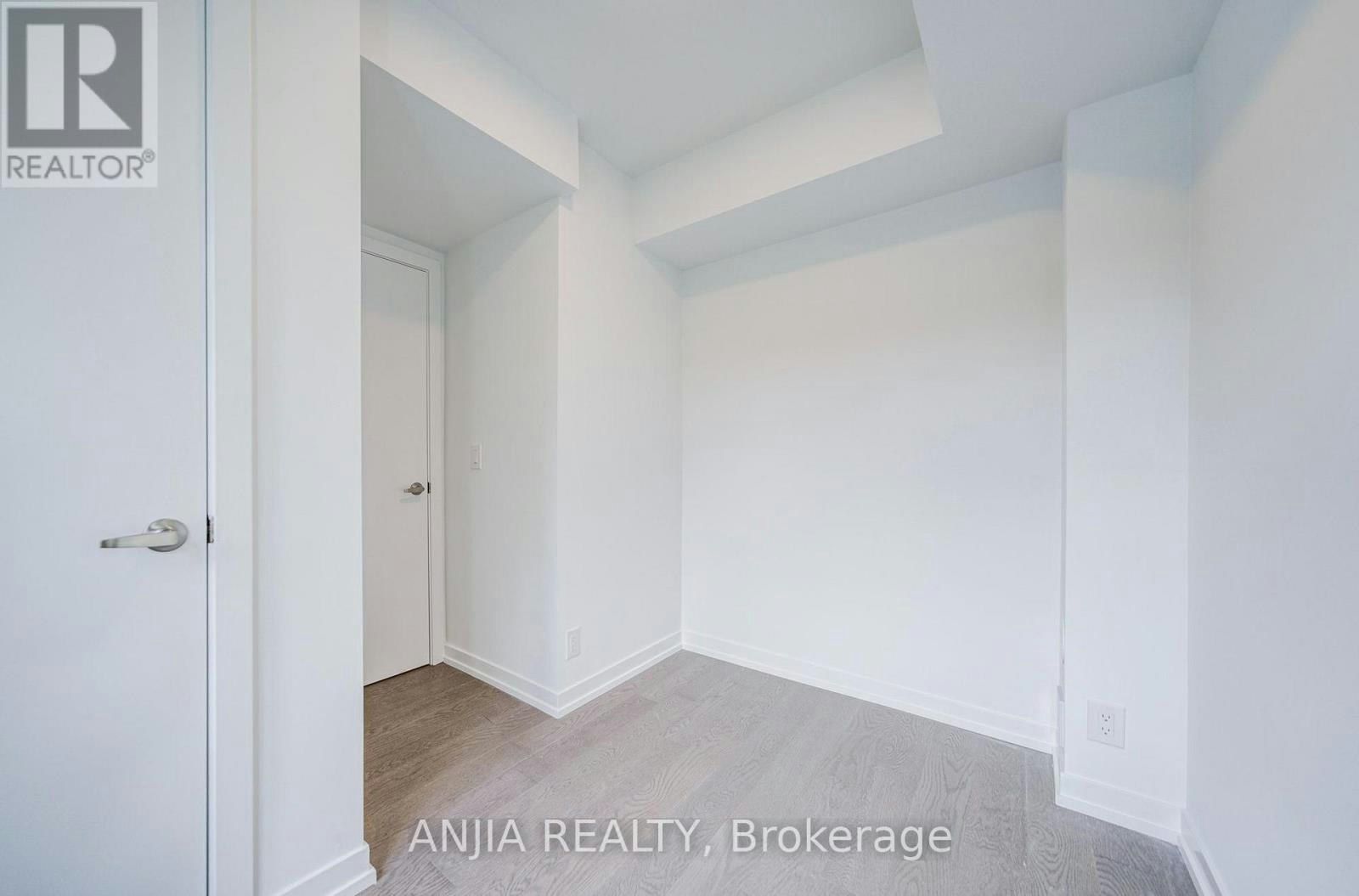 80B Tisdale Avenue, Toronto, ON, M4A 1C5 - 5