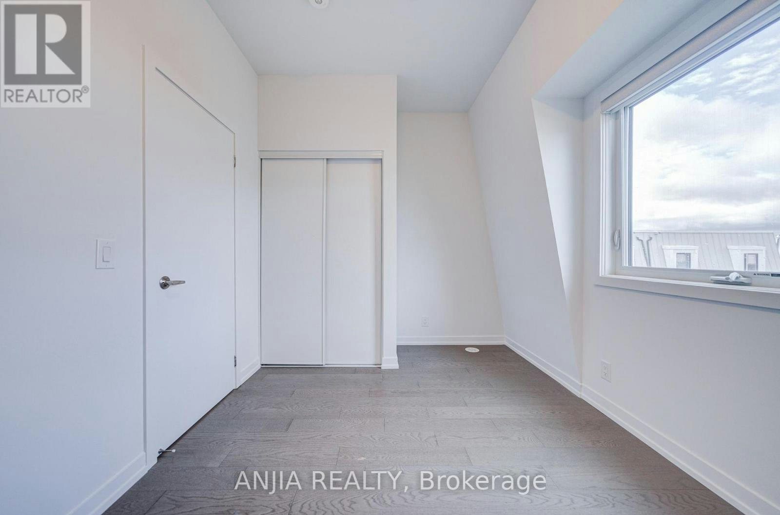 80B Tisdale Avenue, Toronto, ON, M4A 1C5 - 38