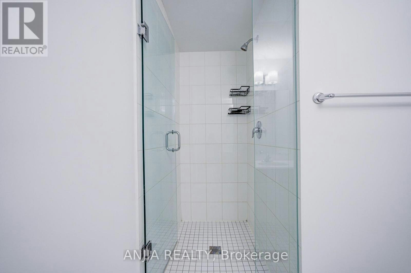 80B Tisdale Avenue, Toronto, ON, M4A 1C5 - 39