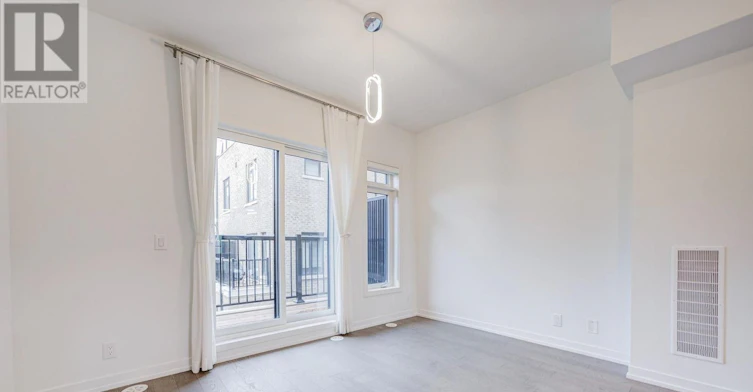 80B Tisdale Avenue, Toronto, ON, M4A 1C5 - 10