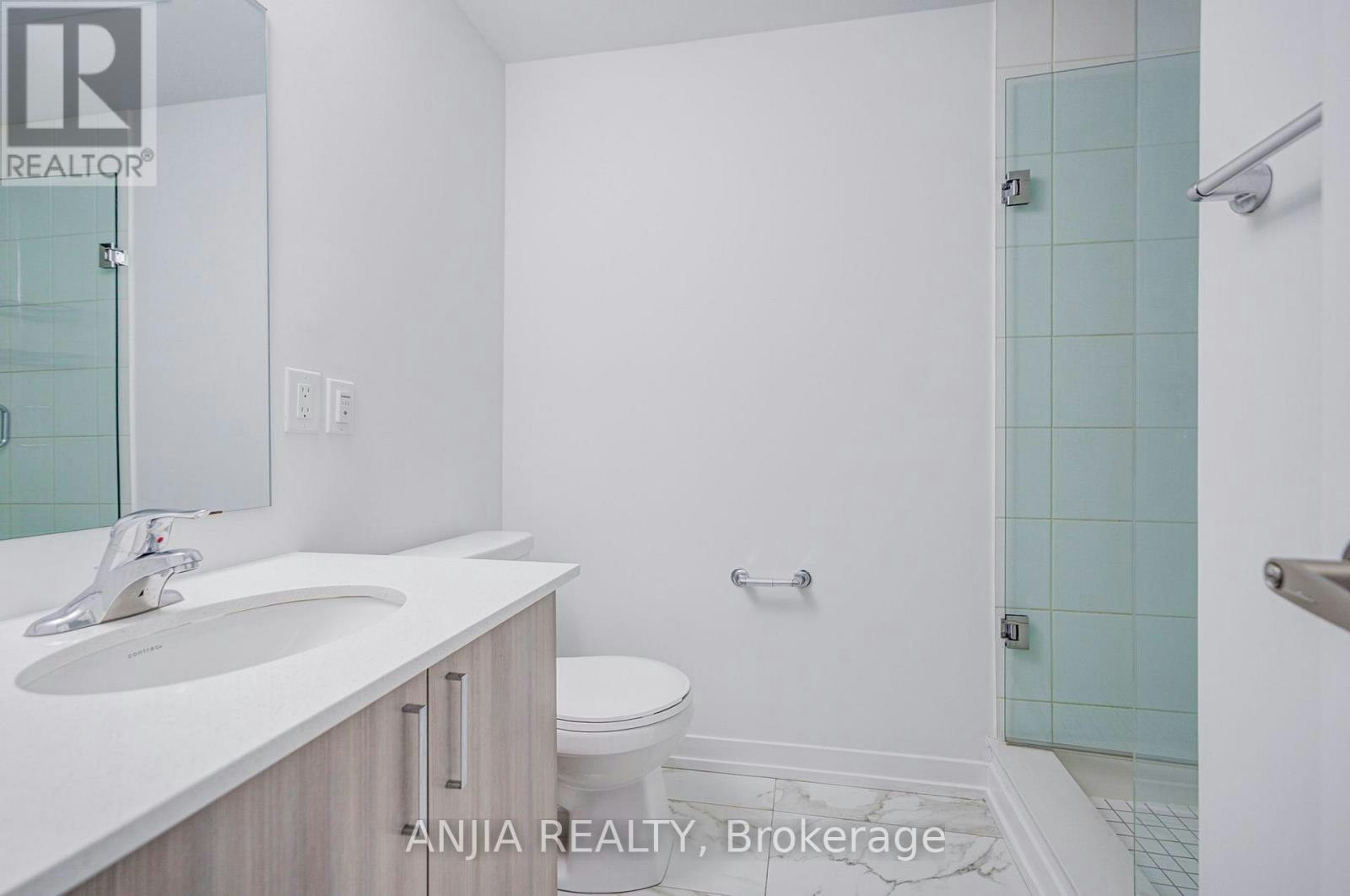 80B Tisdale Avenue, Toronto, ON, M4A 1C5 - 40
