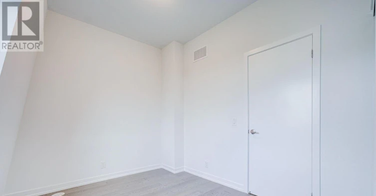 80B Tisdale Avenue, Toronto, ON, M4A 1C5 - 37