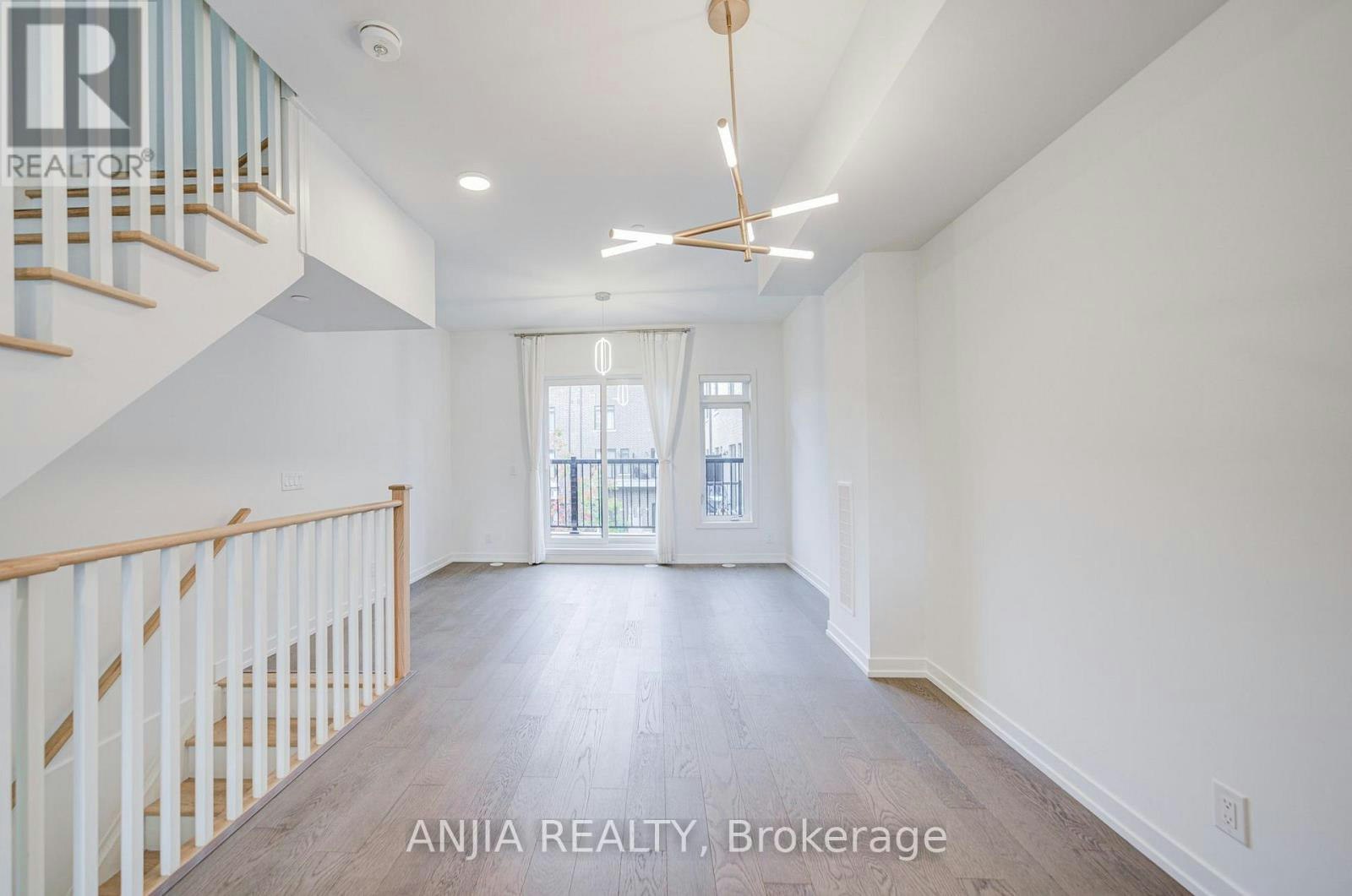 80B Tisdale Avenue, Toronto, ON, M4A 1C5 - 13