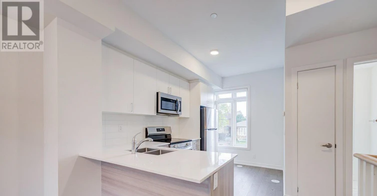 80B Tisdale Avenue, Toronto, ON, M4A 1C5 - 14
