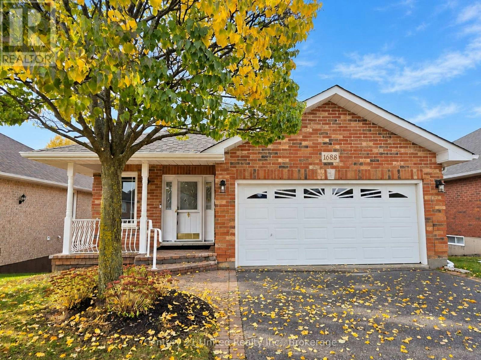 1688 Glenforest Boulevard, Peterborough, ON, K9K 2L5