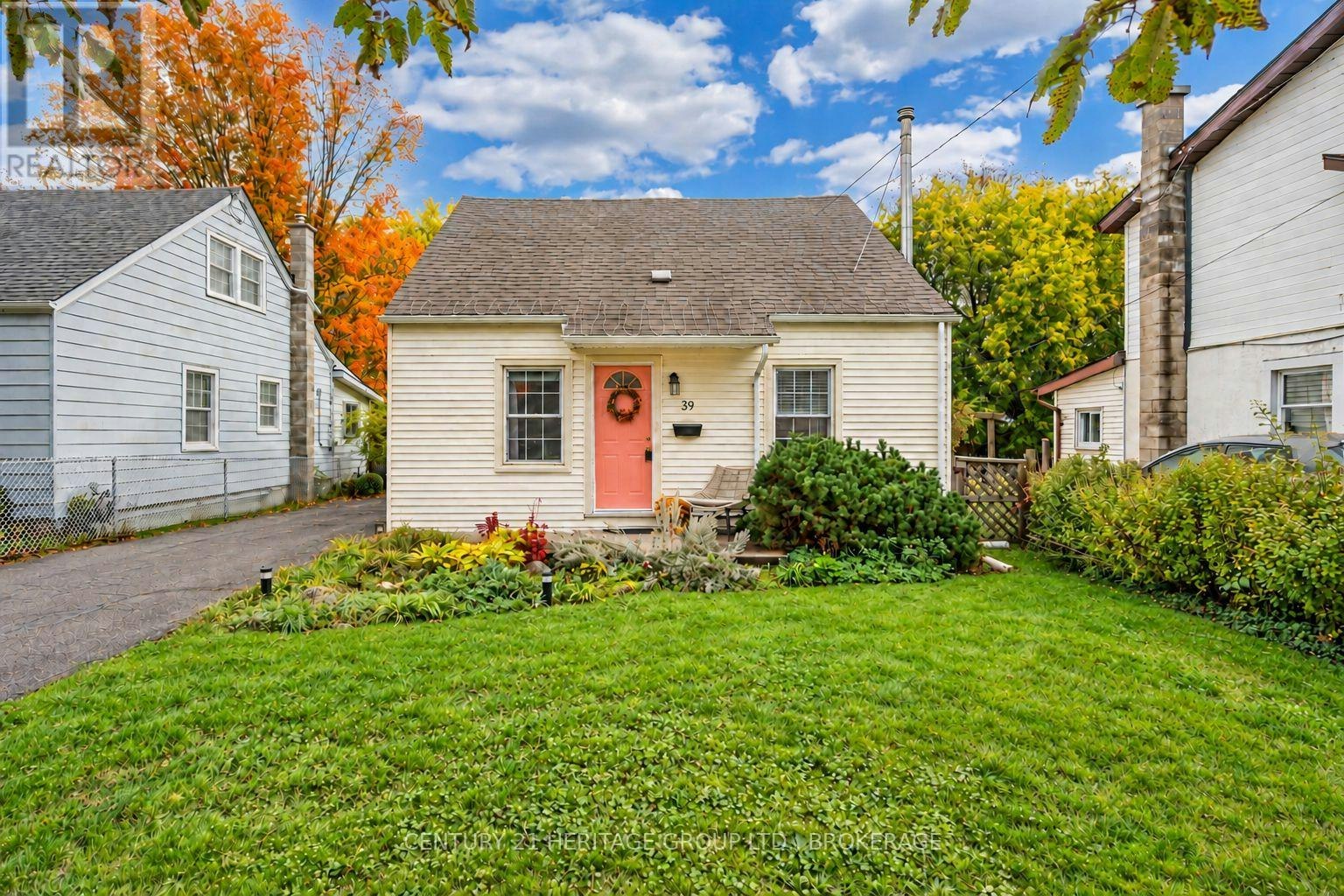 39 Lorne Street, Kingston, ON, K7K 4L6
