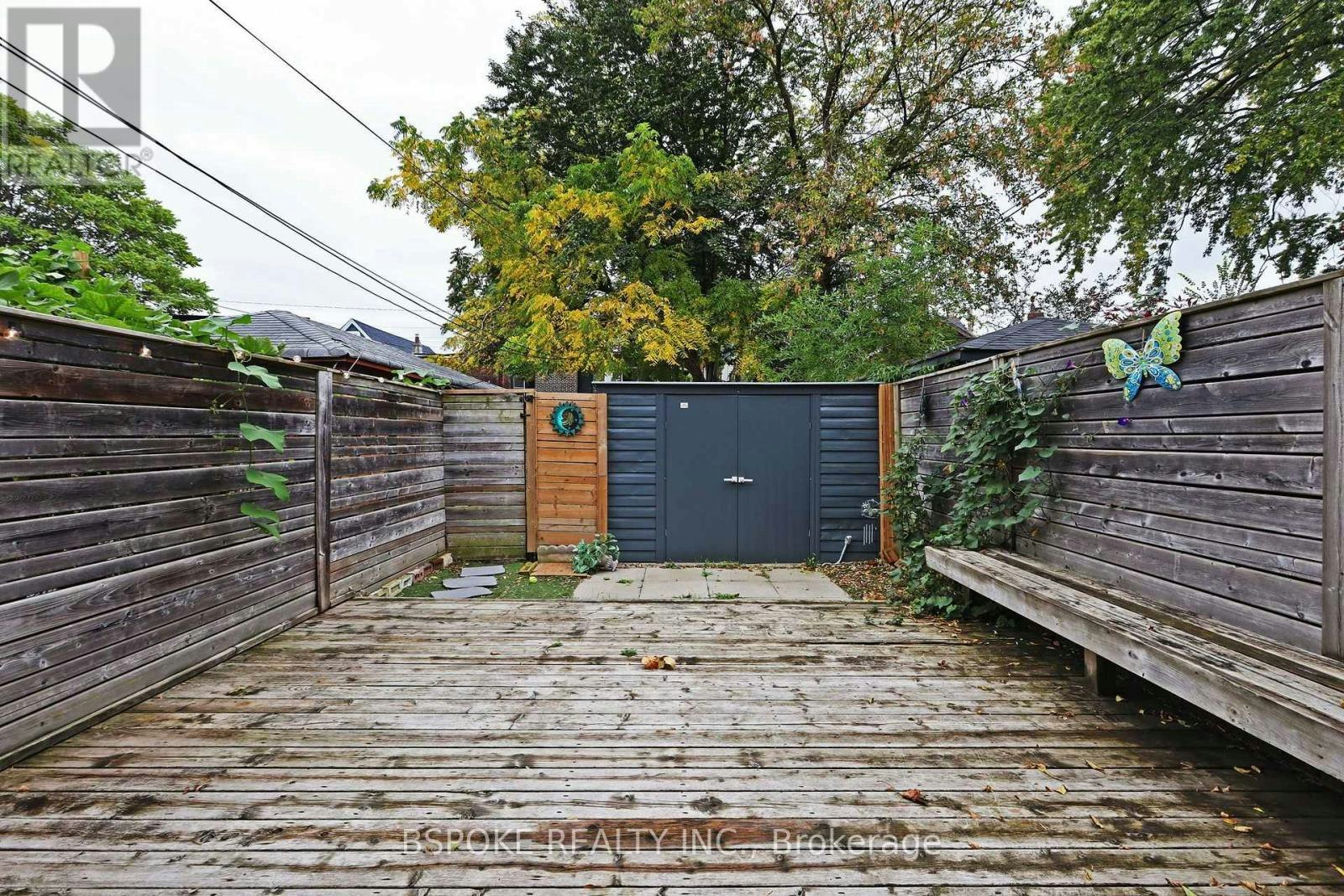 79 Badgerow Avenue, Toronto, ON, M4M 1V5 - 32