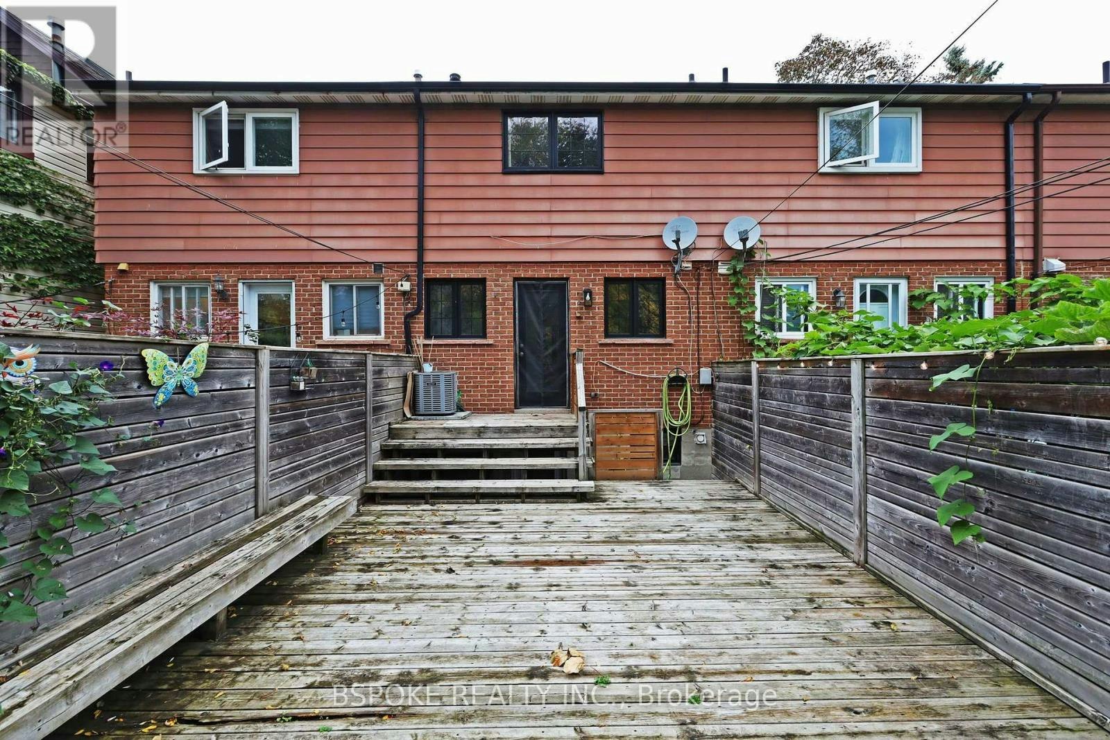 79 Badgerow Avenue, Toronto, ON, M4M 1V5 - 13