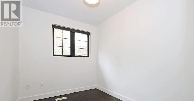 79 Badgerow Avenue, Toronto, ON, M4M 1V5 - 20