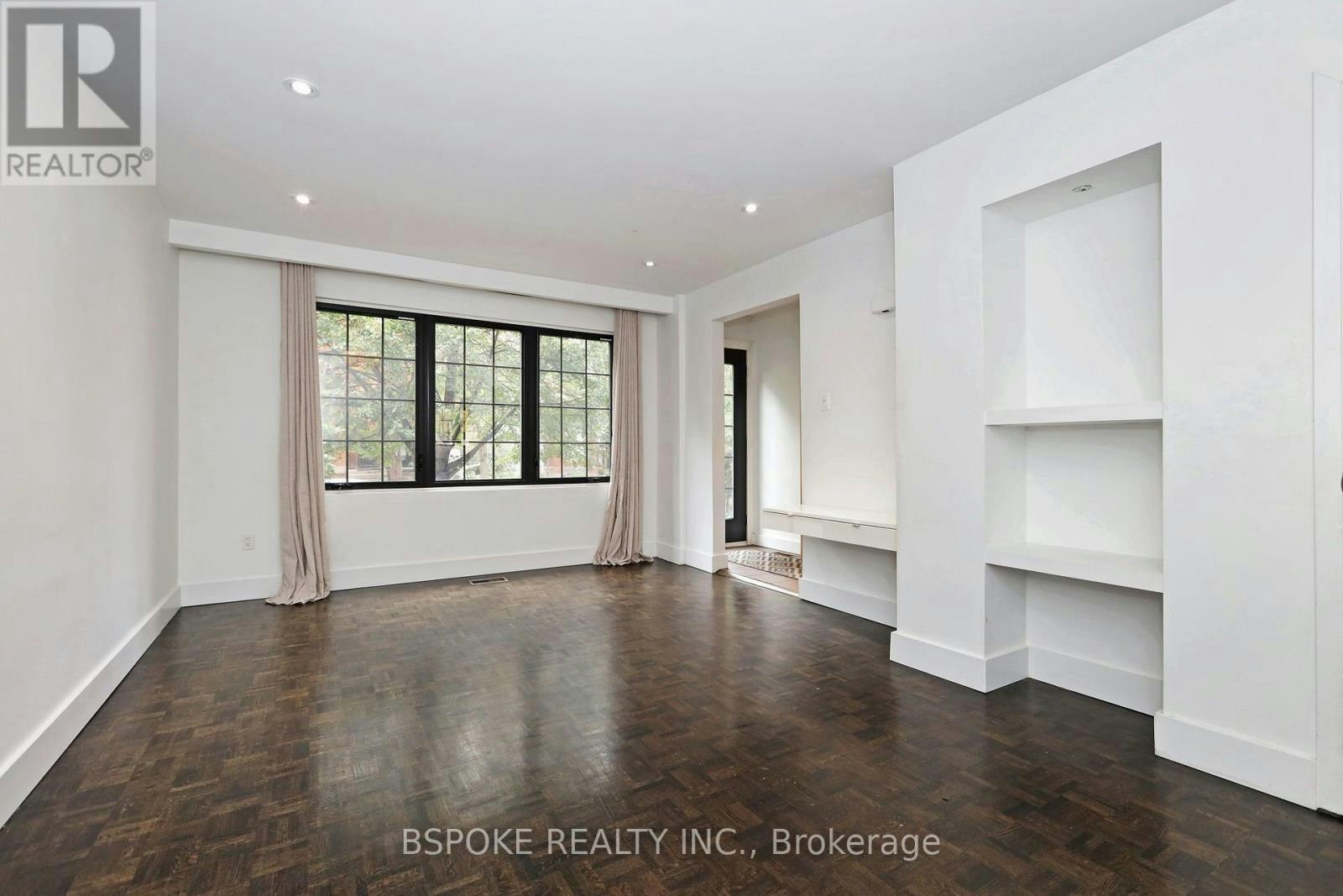 79 Badgerow Avenue, Toronto, ON, M4M 1V5 - 4