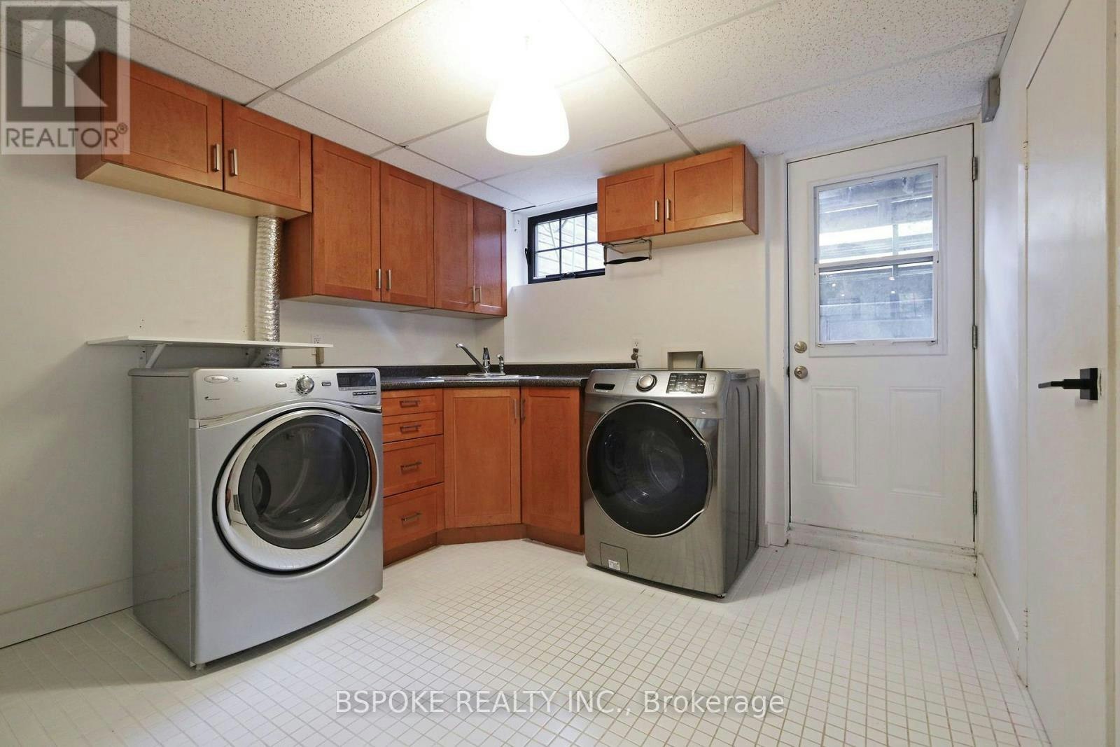 79 Badgerow Avenue, Toronto, ON, M4M 1V5 - 28