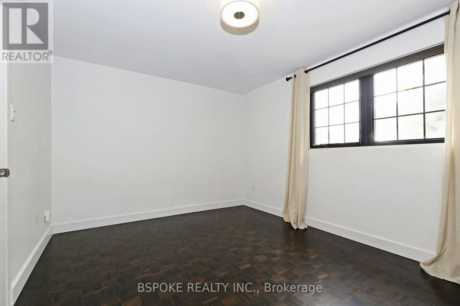 79 Badgerow Avenue, Toronto, ON, M4M 1V5 - 16