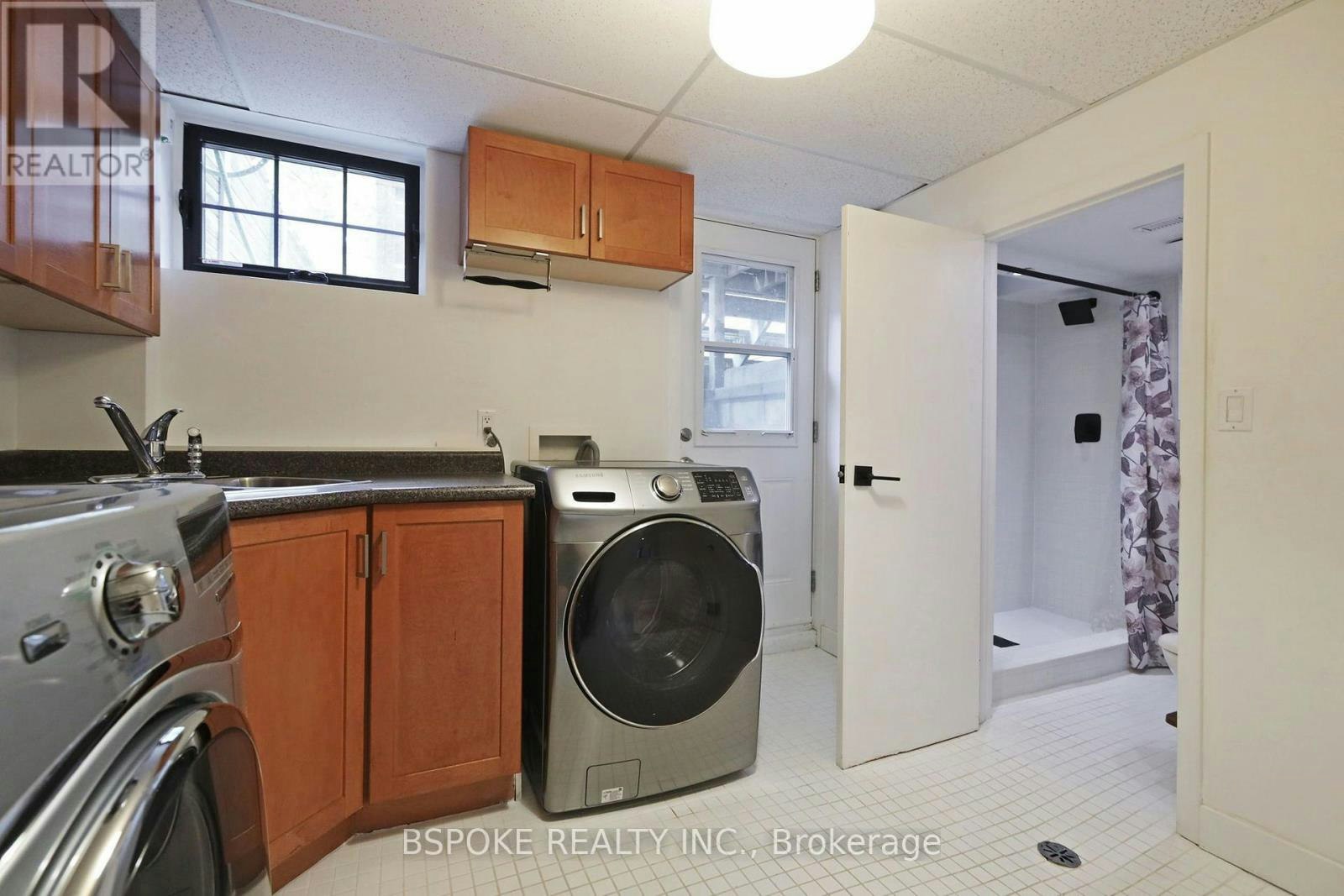 79 Badgerow Avenue, Toronto, ON, M4M 1V5 - 29