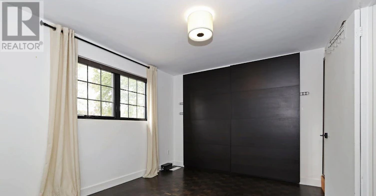 79 Badgerow Avenue, Toronto, ON, M4M 1V5 - 17