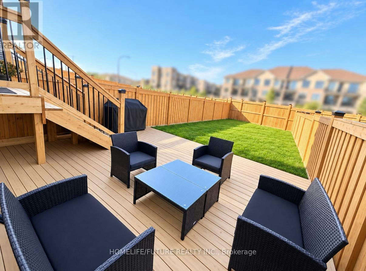 83 Armilia Place, Whitby, ON, L1P 0P7 - 7