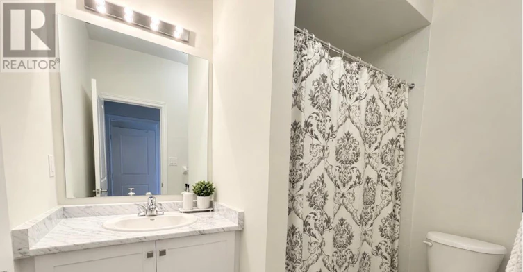 83 Armilia Place, Whitby, ON, L1P 0P7 - 11