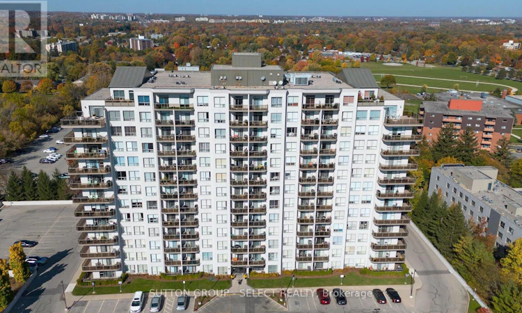 711-353 Commissioners Road W