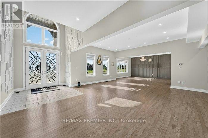 26 Birchwood Lane, Essa, ON, L0M 1B1 - 9