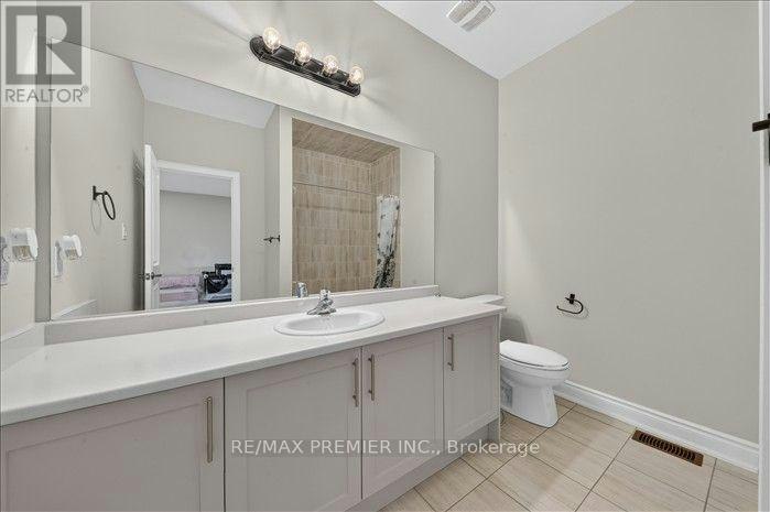 26 Birchwood Lane, Essa, ON, L0M 1B1 - 33