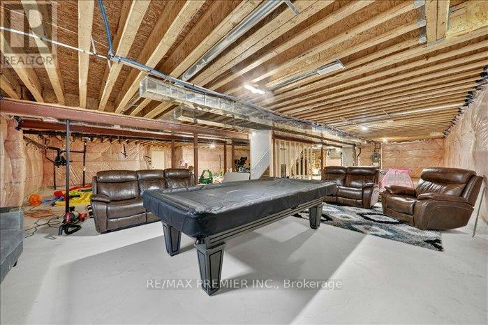 26 Birchwood Lane, Essa, ON, L0M 1B1 - 48