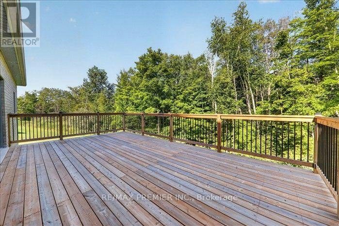 26 Birchwood Lane, Essa, ON, L0M 1B1 - 29