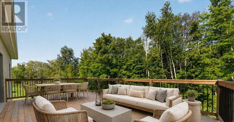 26 Birchwood Lane, Essa, ON, L0M 1B1 - 28