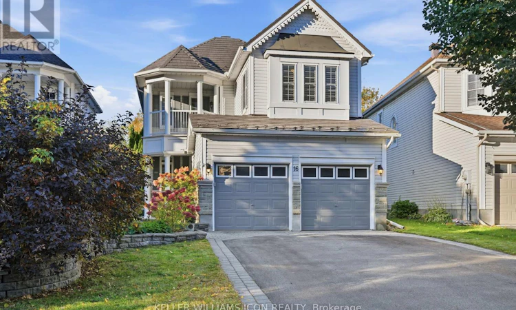 16 Hemlo Crescent