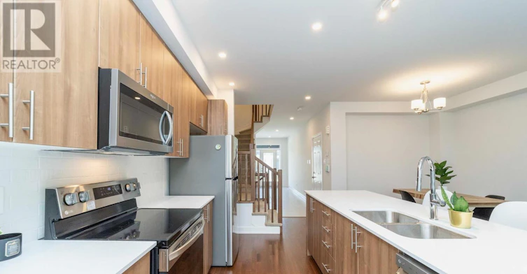 631 Knotridge Street, Ottawa, ON, K1W 0N7 - 11