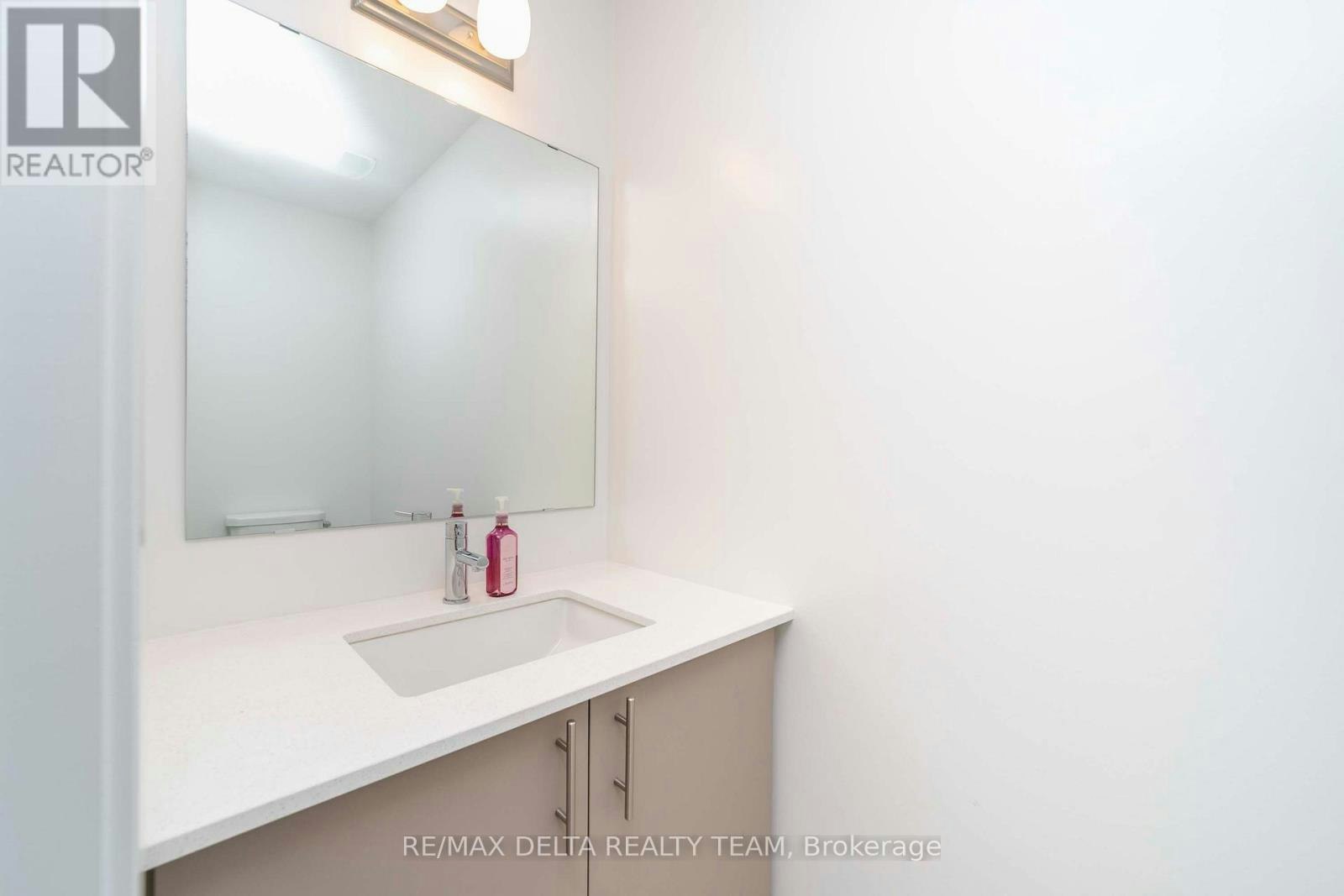 631 Knotridge Street, Ottawa, ON, K1W 0N7 - 14