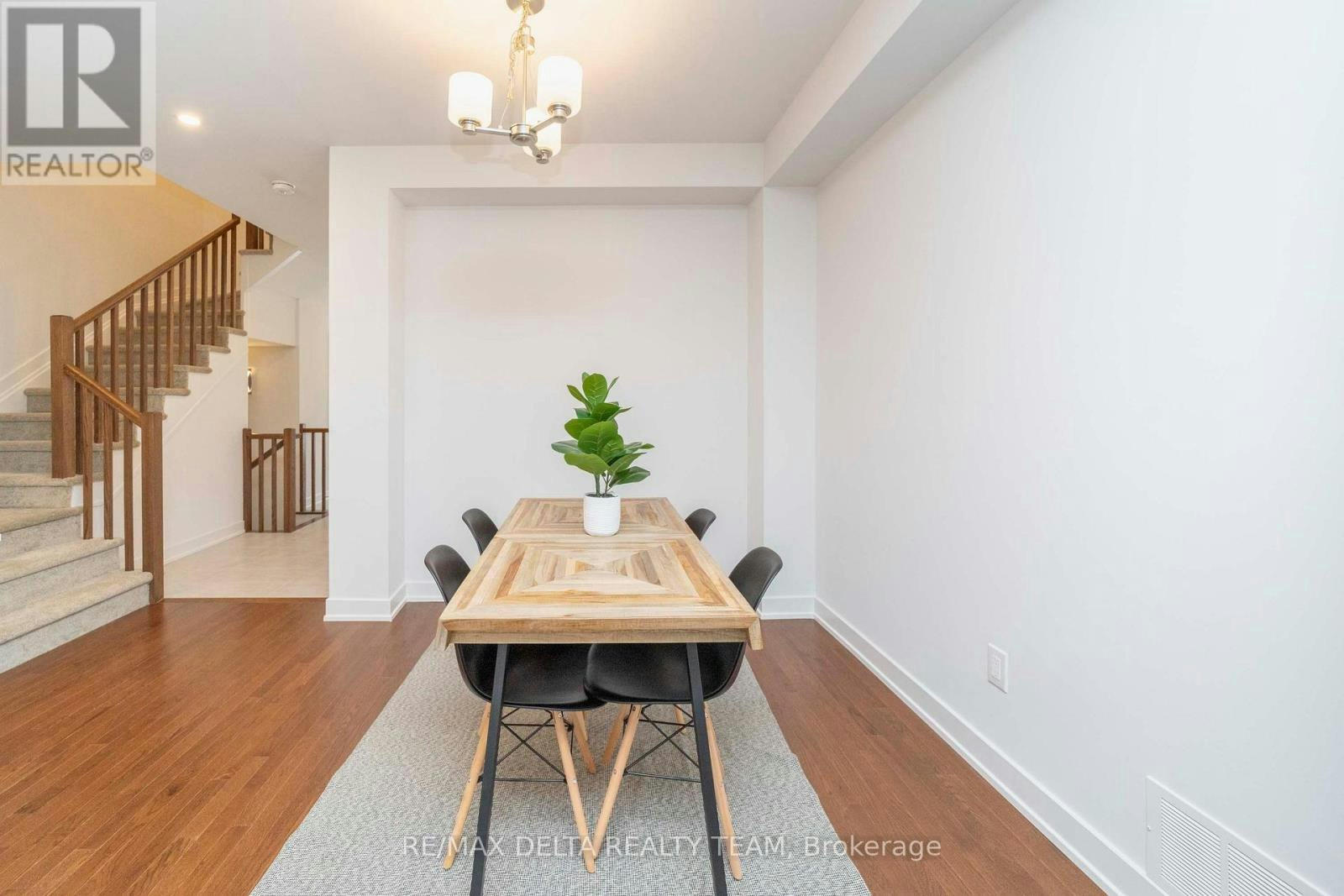631 Knotridge Street, Ottawa, ON, K1W 0N7 - 4