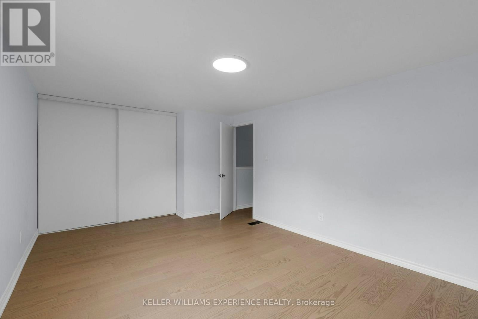 UPPER-49 Daphne Crescent, Barrie, ON, L4M 2Y7 - 9
