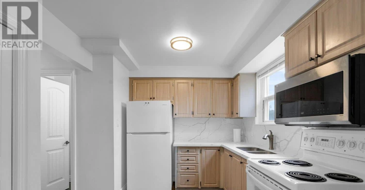 UPPER-49 Daphne Crescent, Barrie, ON, L4M 2Y7 - 6