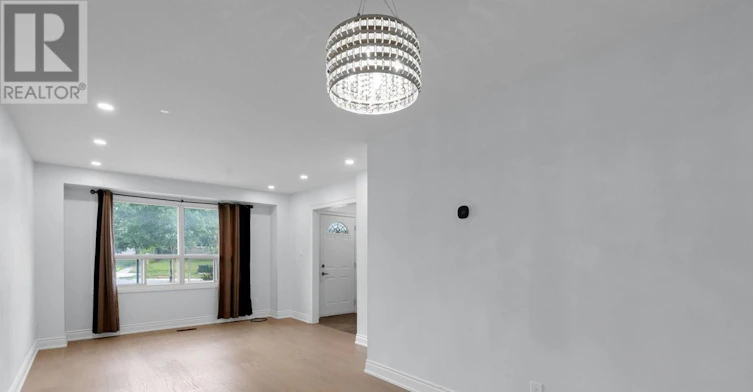 UPPER-49 Daphne Crescent, Barrie, ON, L4M 2Y7 - 4