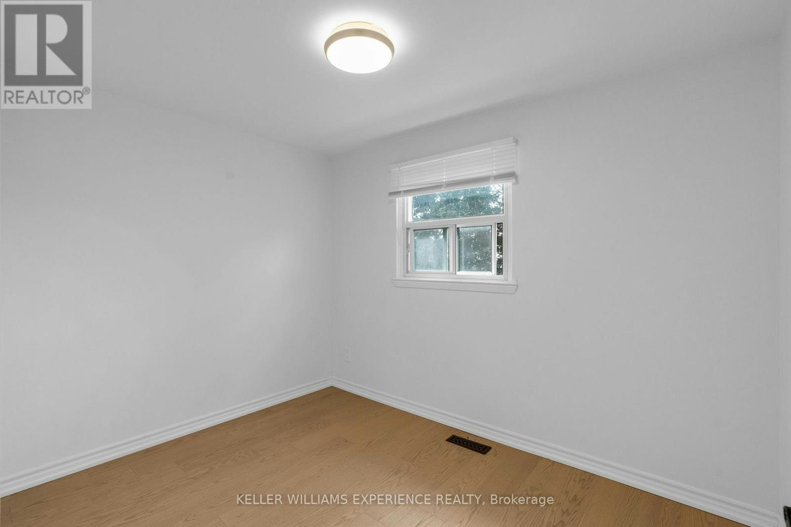 UPPER-49 Daphne Crescent, Barrie, ON, L4M 2Y7 - 15