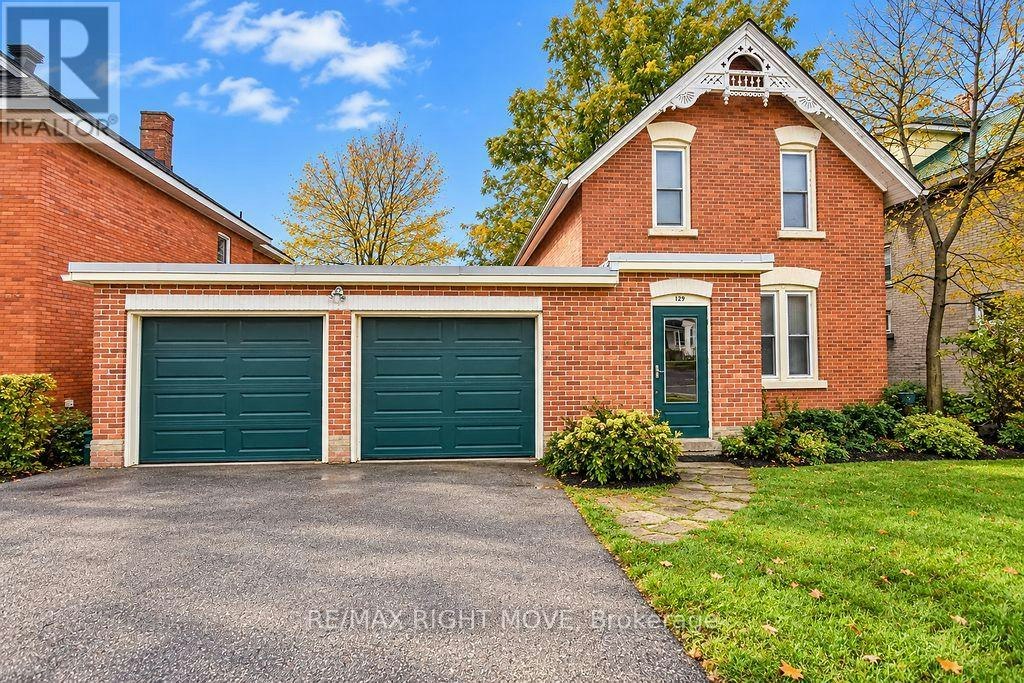129 Coldwater Road W, Orillia, ON, L3V 3L5