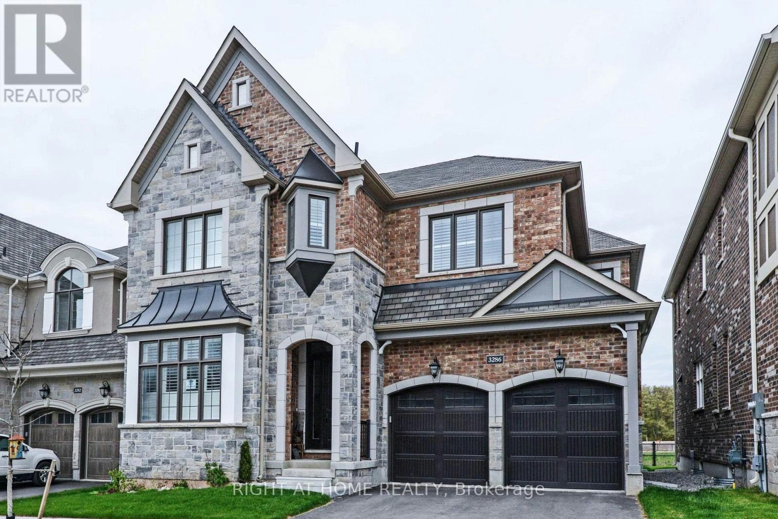 3286 Charles Biggar Drive, Oakville, ON, L6M 1N3