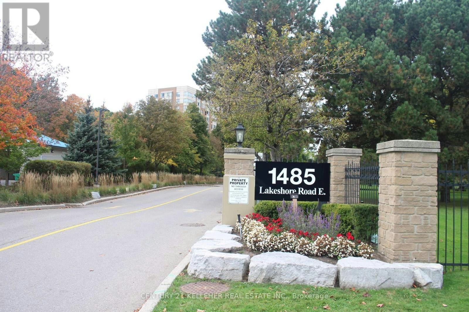 518-1485 Lakeshore Road E, Mississauga, ON, L5E 3G2
