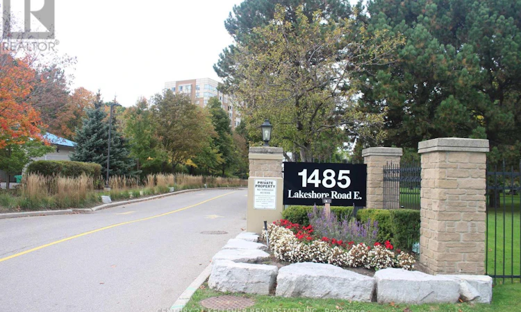 518-1485 Lakeshore Road E