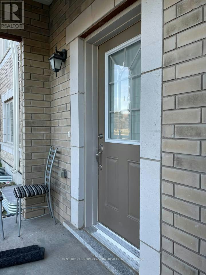 GROUND FLOOR-39 Hashmi Place, Brampton, ON, L6Y 6K1 - 2