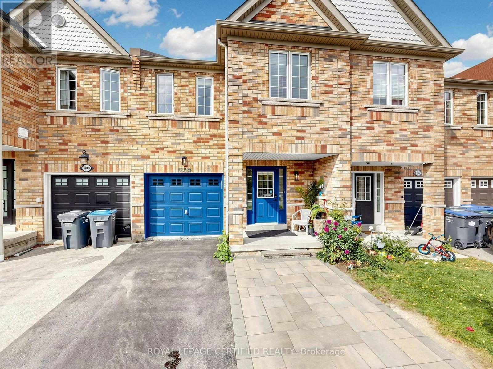 3947 Stardust Drive, Mississauga, ON, L5M 8A4