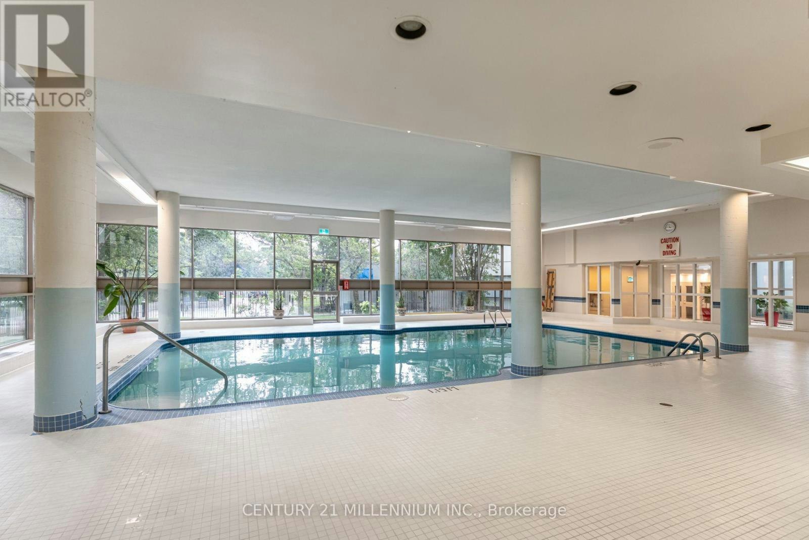 705-330 Rathburn Road W, Mississauga, ON, L5B 3Y1 - 40