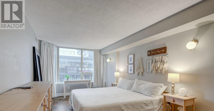 705-330 Rathburn Road W, Mississauga, ON, L5B 3Y1 - 23