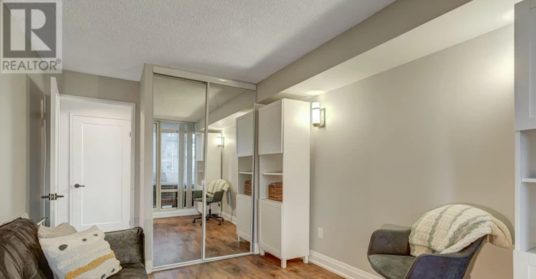705-330 Rathburn Road W, Mississauga, ON, L5B 3Y1 - 29