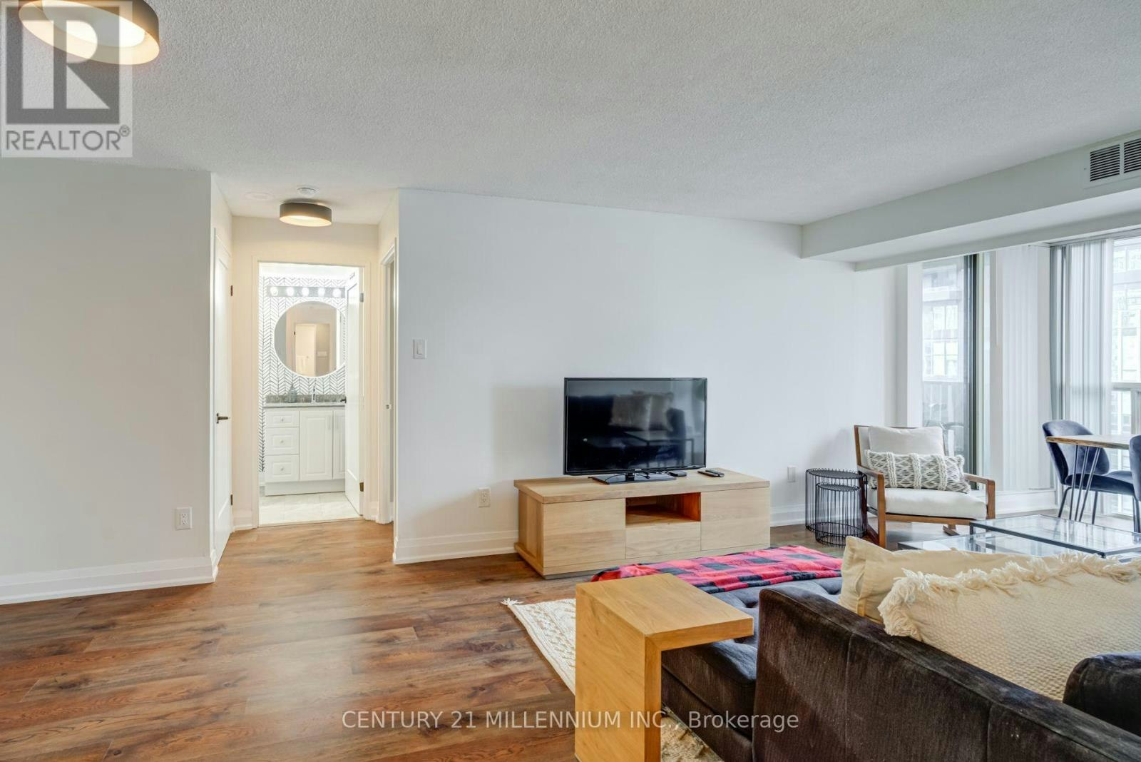 705-330 Rathburn Road W, Mississauga, ON, L5B 3Y1 - 10