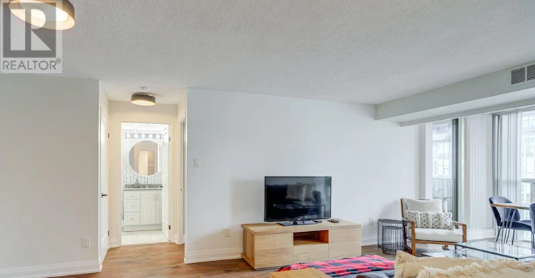 705-330 Rathburn Road W, Mississauga, ON, L5B 3Y1 - 10