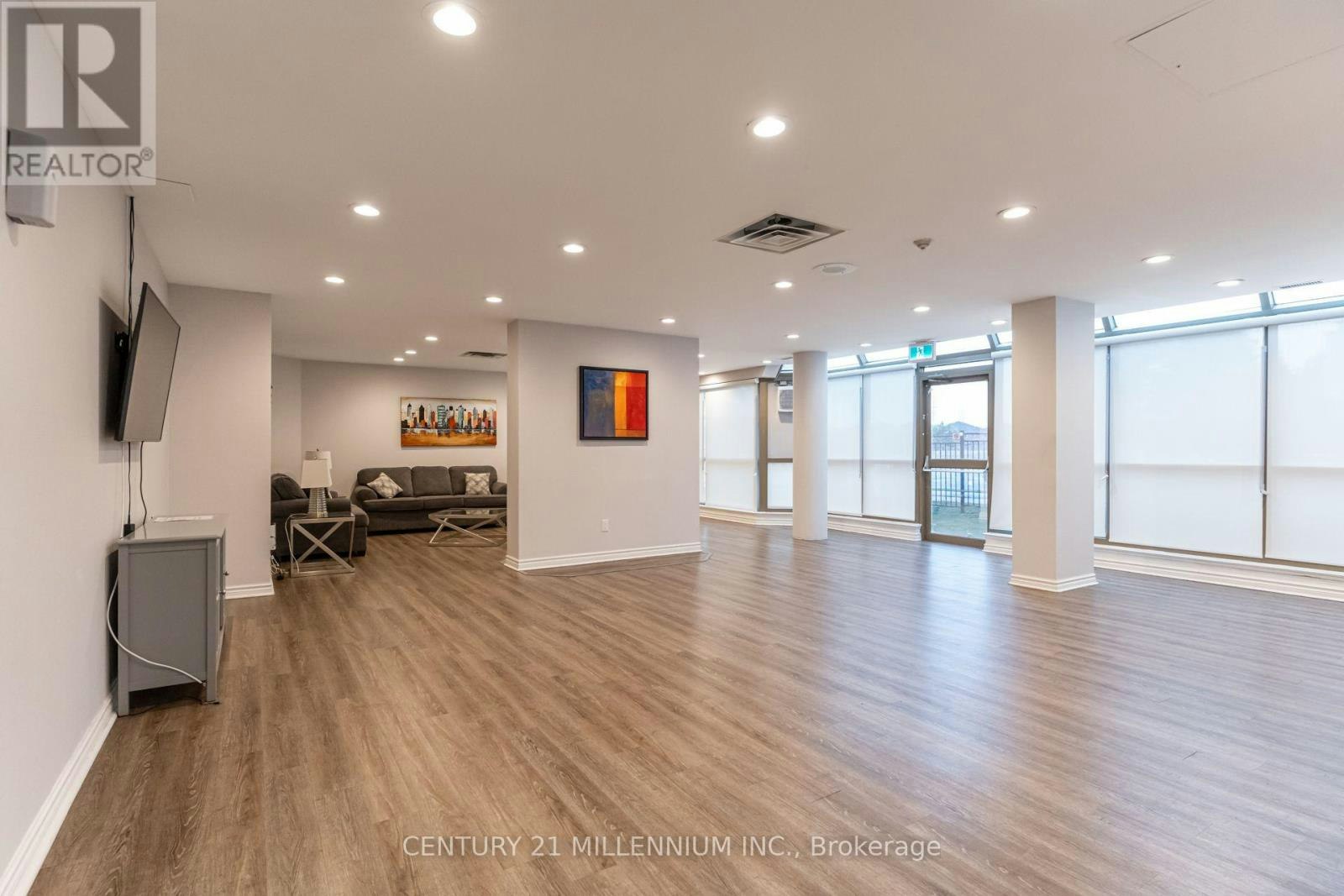 705-330 Rathburn Road W, Mississauga, ON, L5B 3Y1 - 43