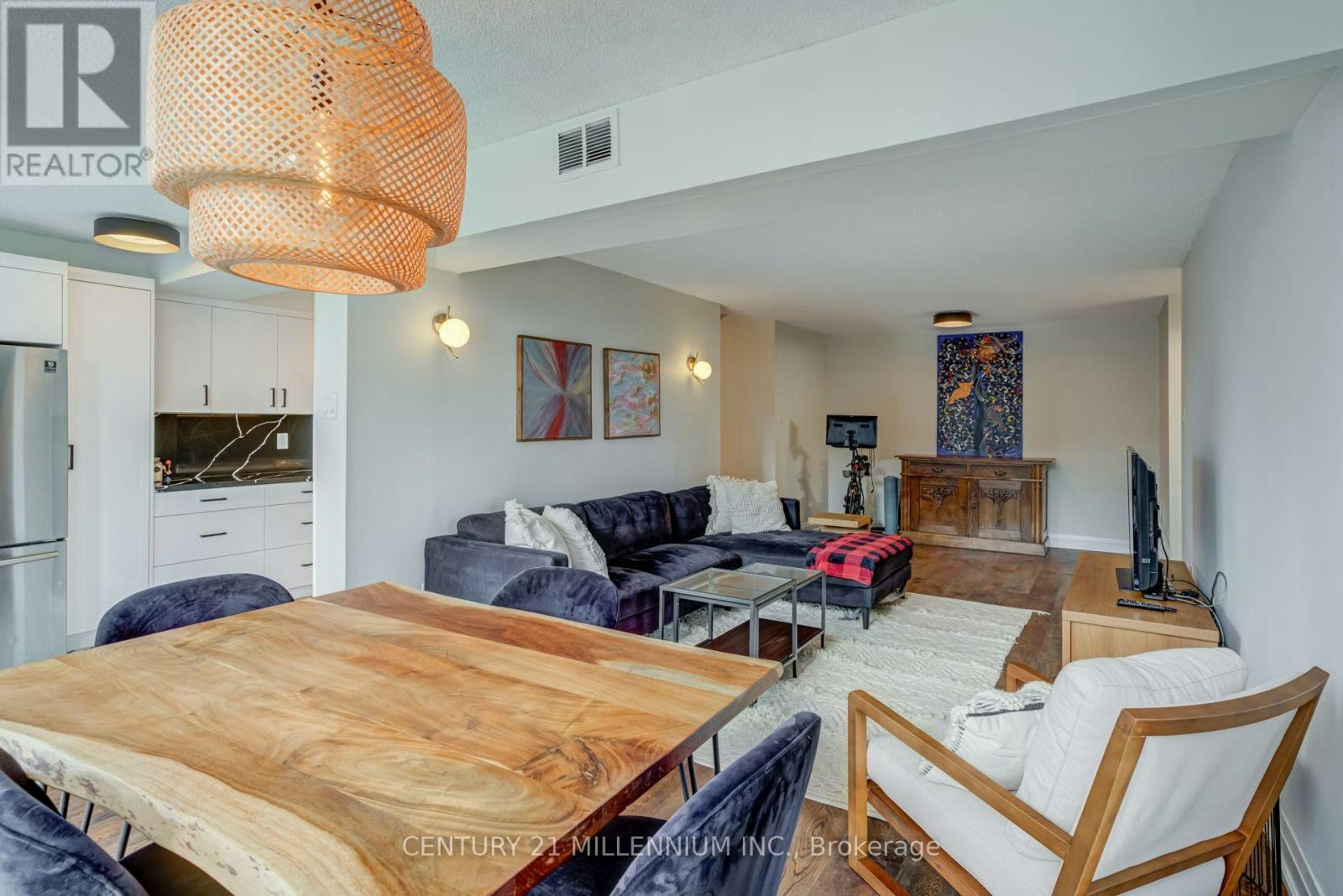 705-330 Rathburn Road W, Mississauga, ON, L5B 3Y1 - 15